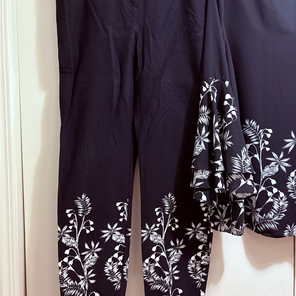 Black and White Floral Women's Jumpsuit - Picture 4 of 12